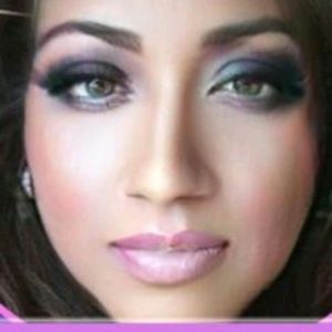 Meet your Posher, Norma